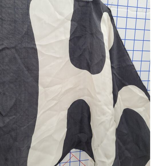 Retro Logo Silk Oblong Scarf Echo 80s Black White Red Bold Accessory Vibe - Picture 5 of 9